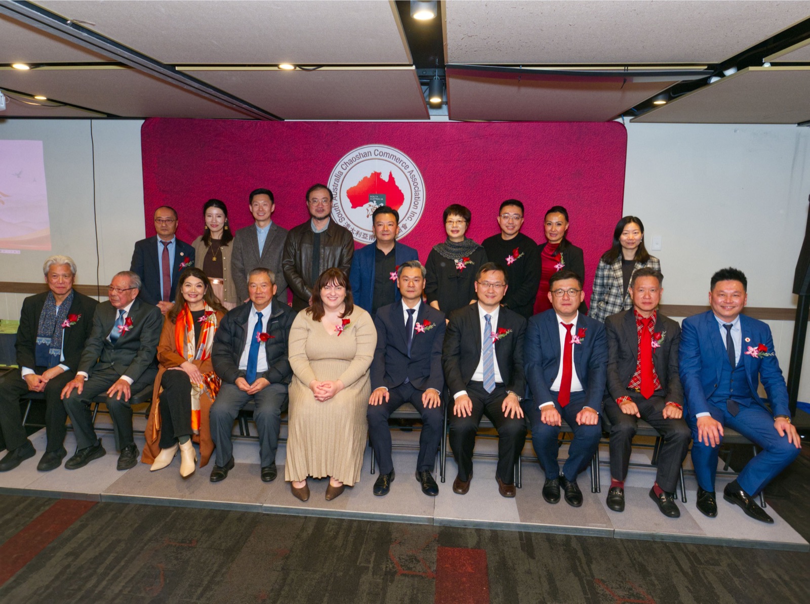 澳大利亚南澳潮汕商会成立盛典嘉宾合影